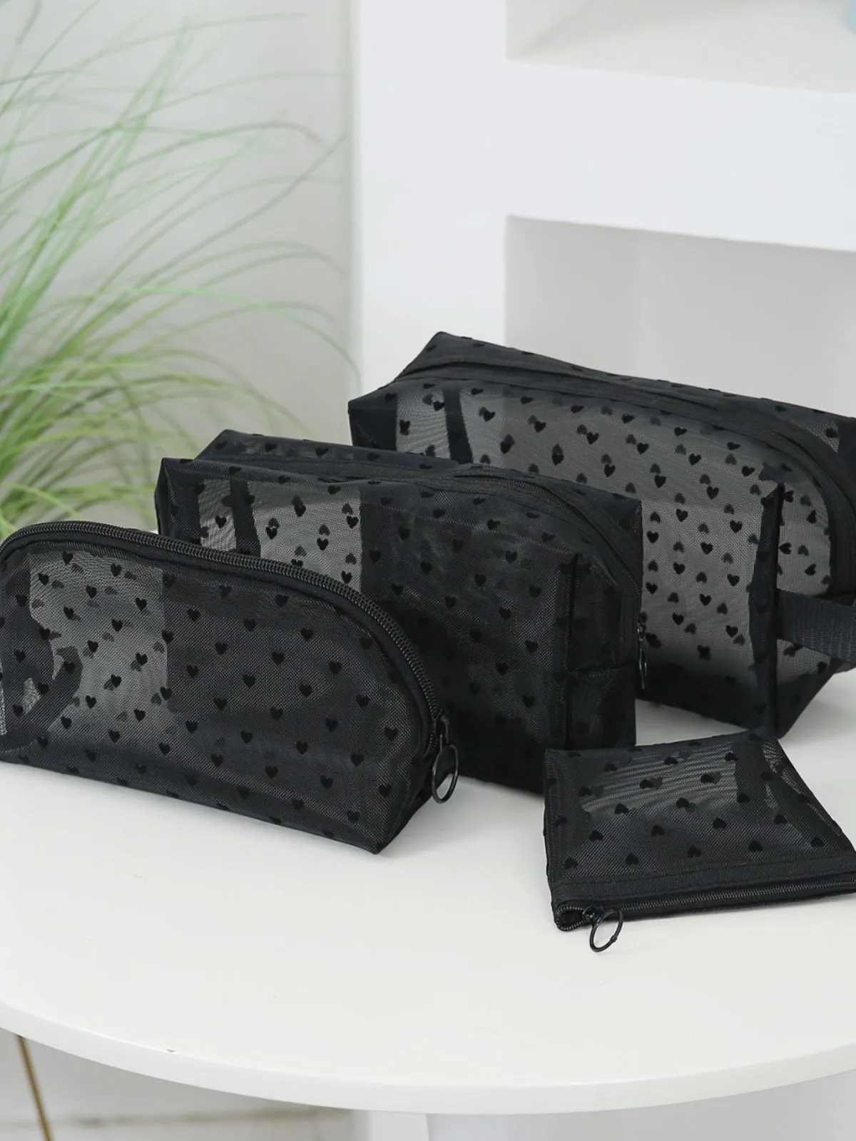 4-Piece Heart Polyester Storage Bag Set for Stylish Organization