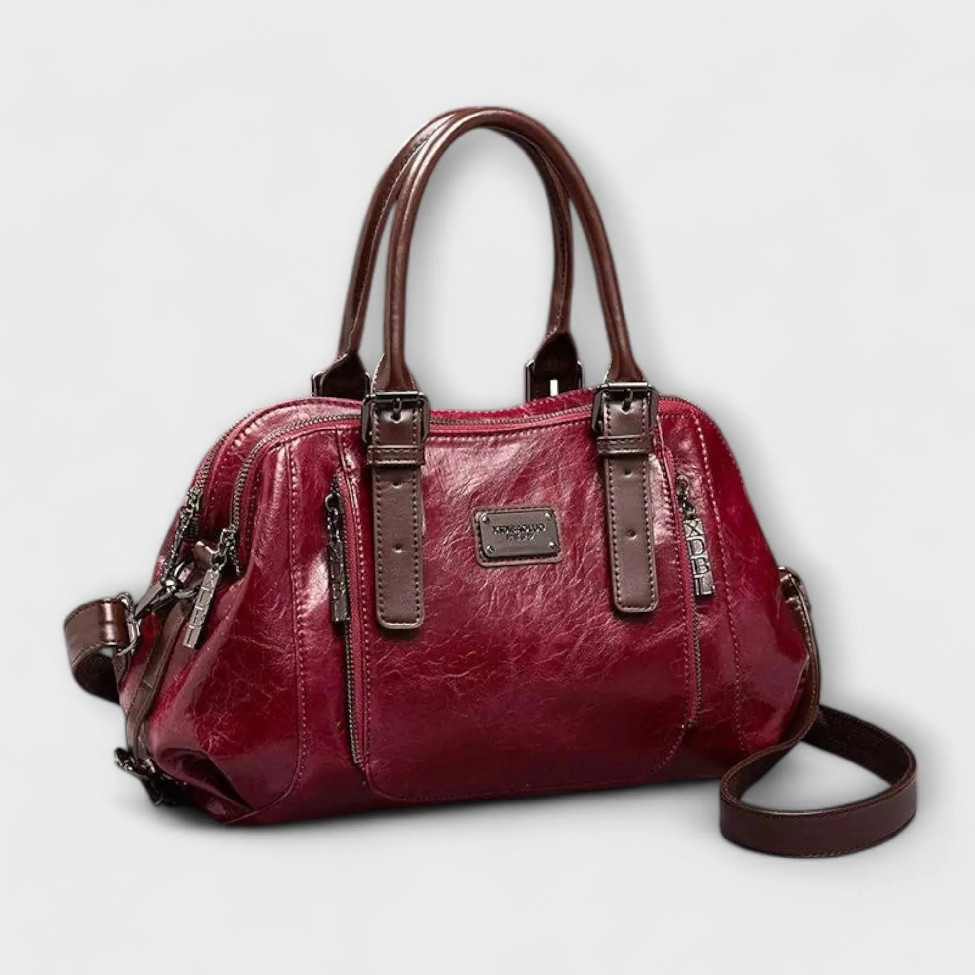 Chic Vintage-Inspired Shoulder Bag