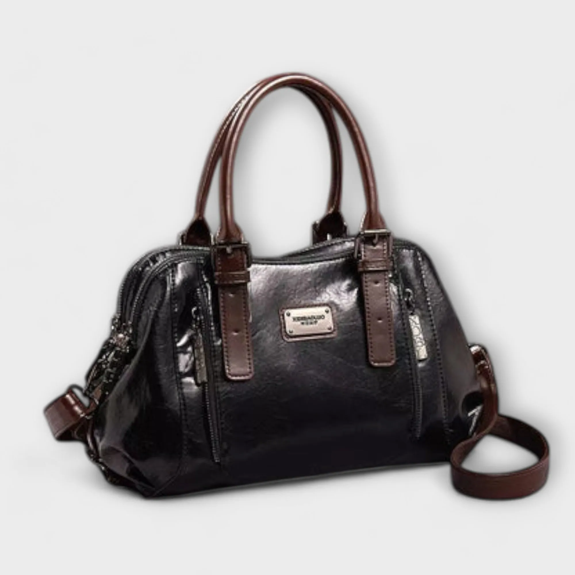 Chic Vintage-Inspired Shoulder Bag