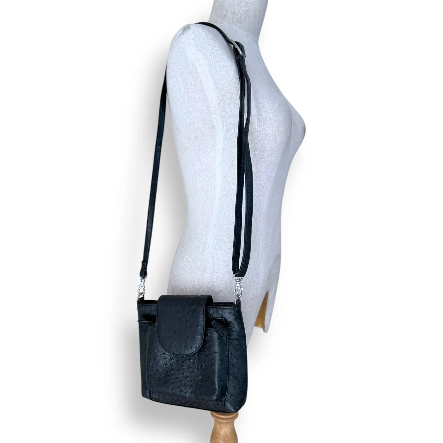 Chic Vintage Ostrich Leather Crossbody Bag