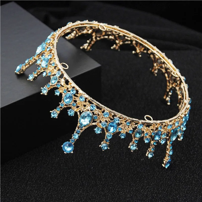 Delicate Royal Vintage Crown
