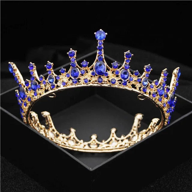 Delicate Royal Vintage Crown