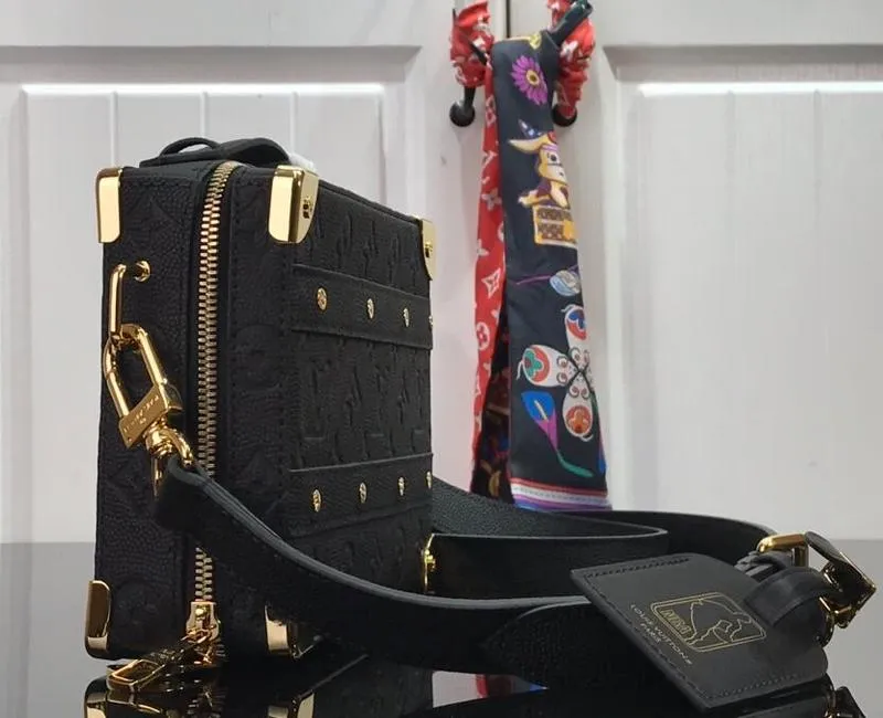 Elegant Nicely - LOV Bags - 2359