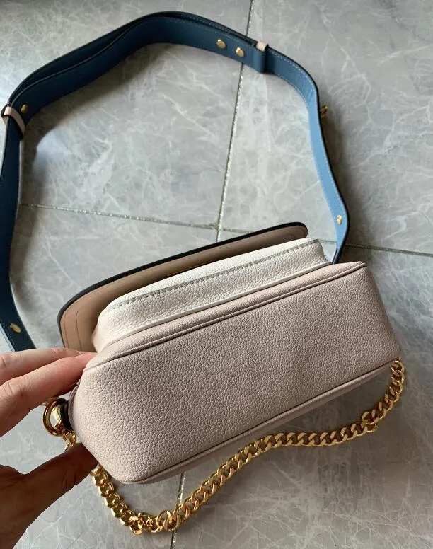Elegant Nicely - LOV Bags - 2381