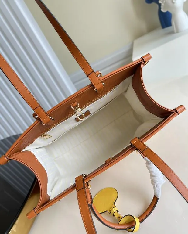 Elegant Nicely - LOV Bags - 2405