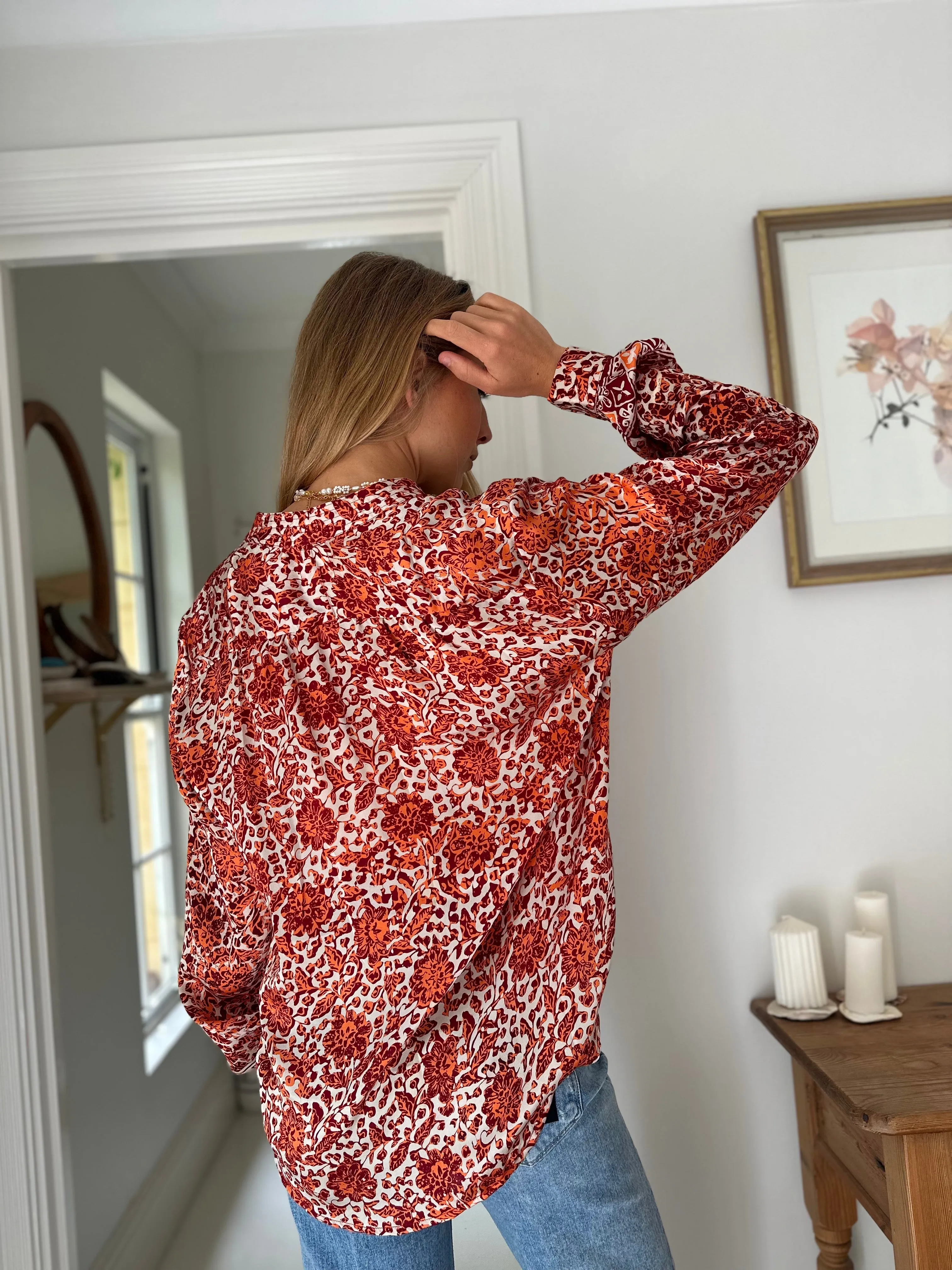Fleurs Silk Blouse in Rust Camilia