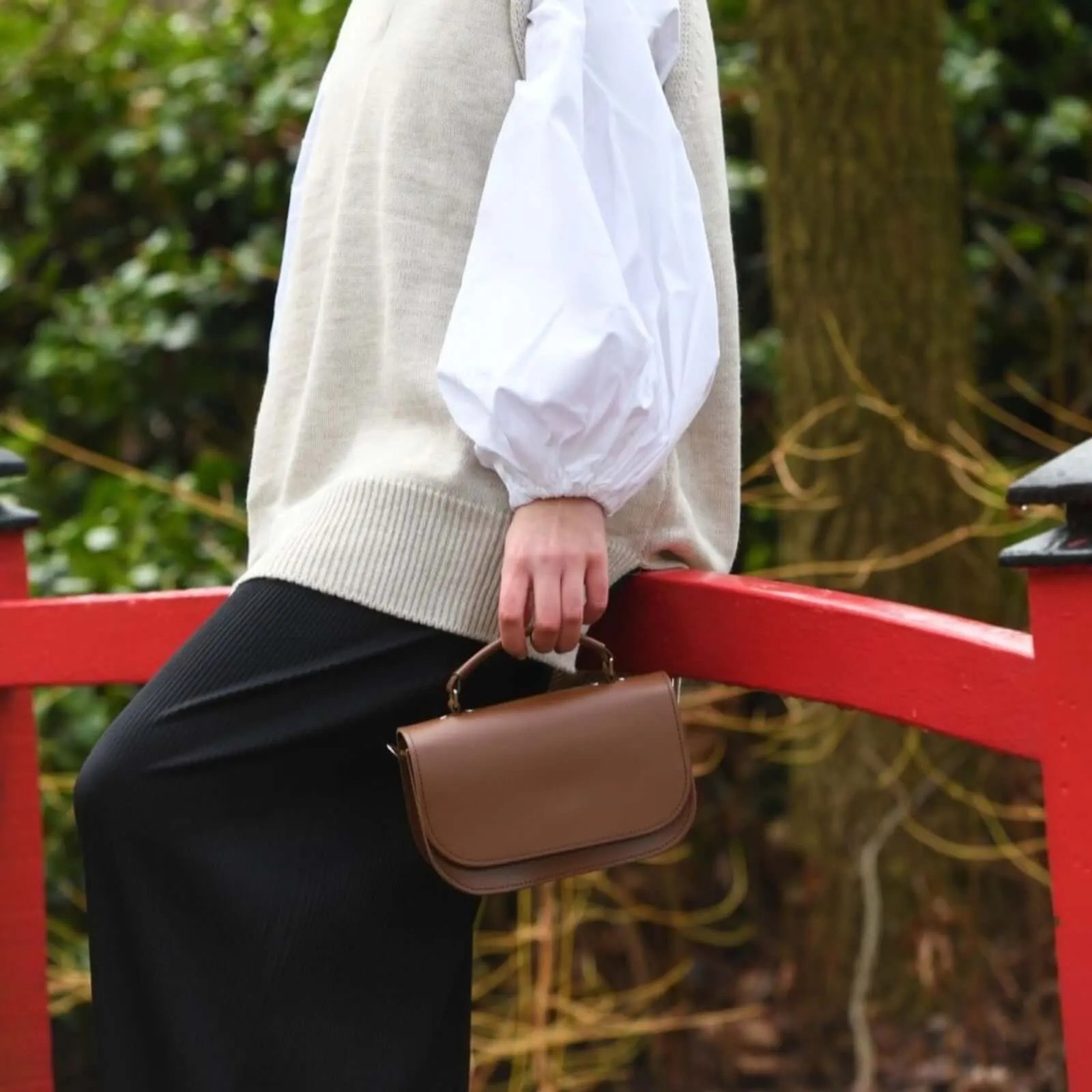 Handmade Leather Bags - Black Aura Handbag