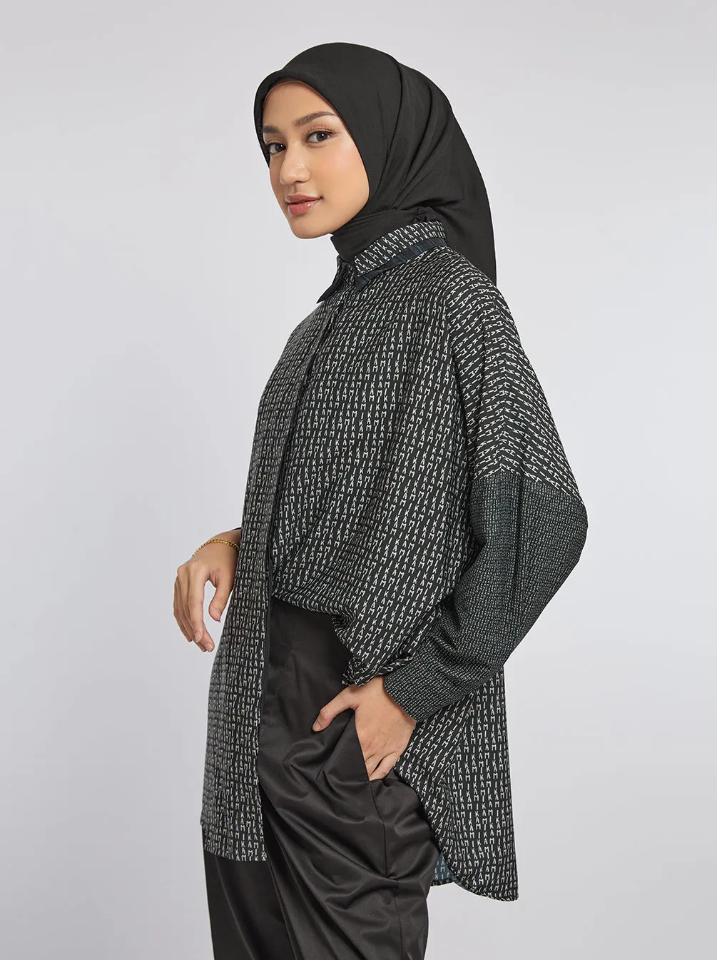 KEYNA BOXY TOP BLACK