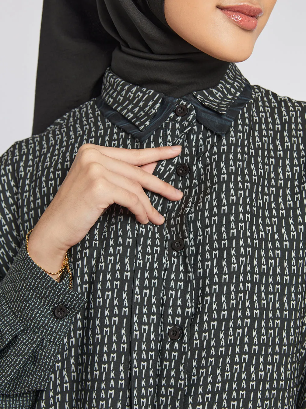 KEYNA BOXY TOP BLACK