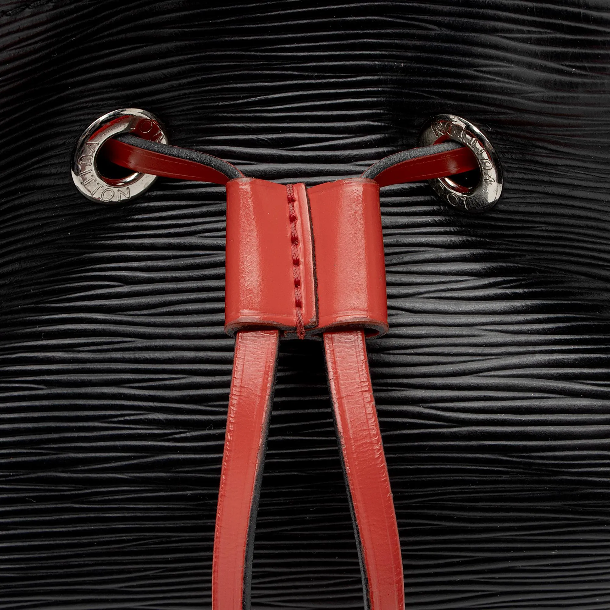 Louis Vuitton Epi Leather Neonoe BB Shoulder Bag (SHF-dfoRYI)