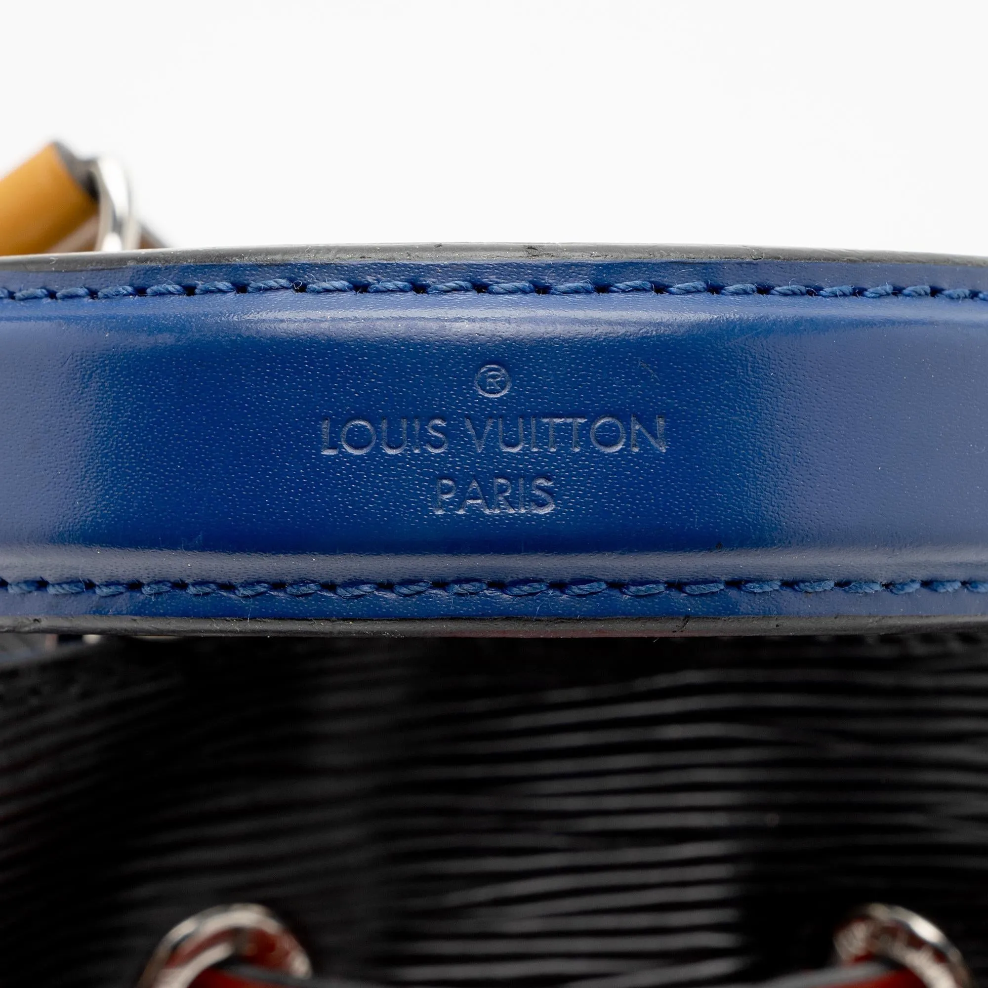 Louis Vuitton Epi Leather Neonoe BB Shoulder Bag (SHF-dfoRYI)
