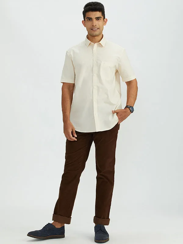 Men Solid Half Sleeve Cotton Stretch Shirt