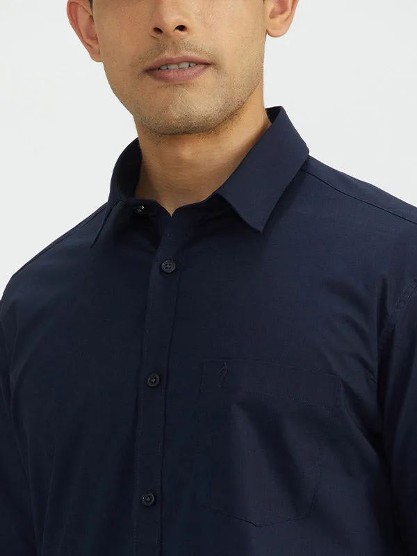 Men Solid Half Sleeve Cotton Stretch Shirt