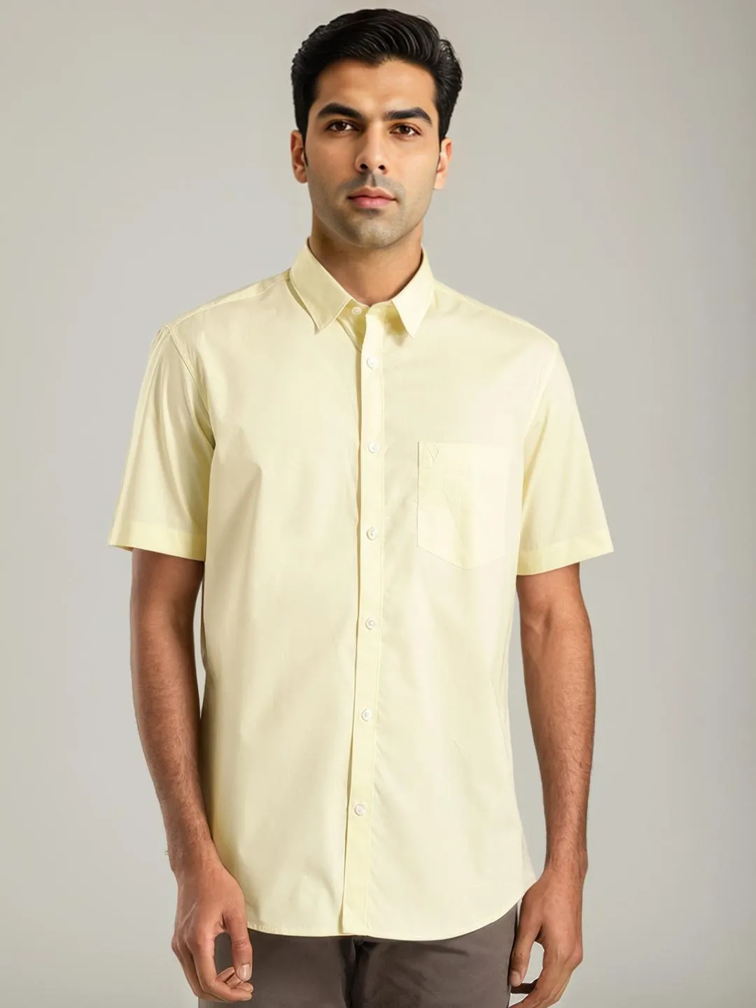 Men Solid Half Sleeve Cotton Stretch Shirt