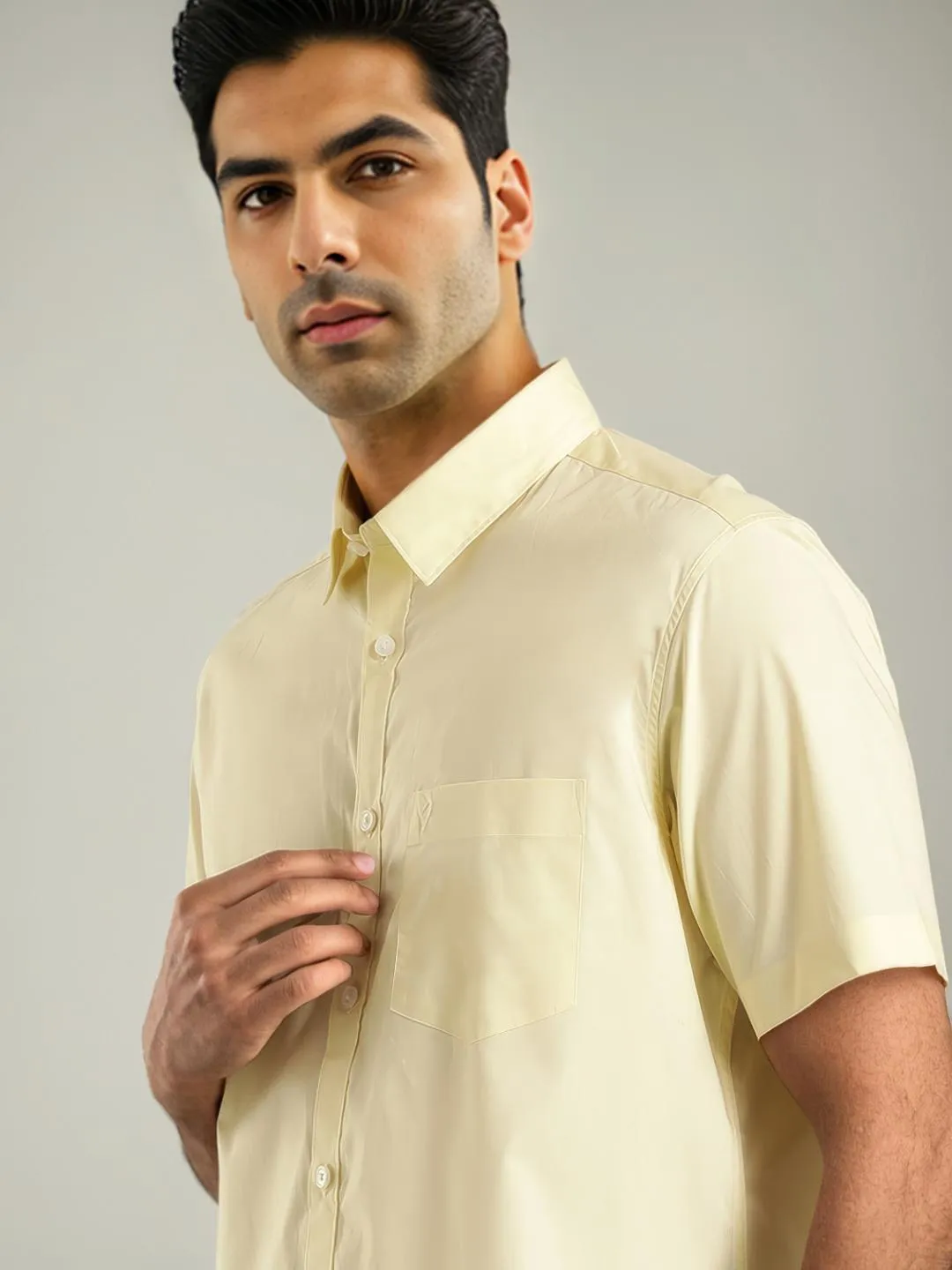 Men Solid Half Sleeve Cotton Stretch Shirt