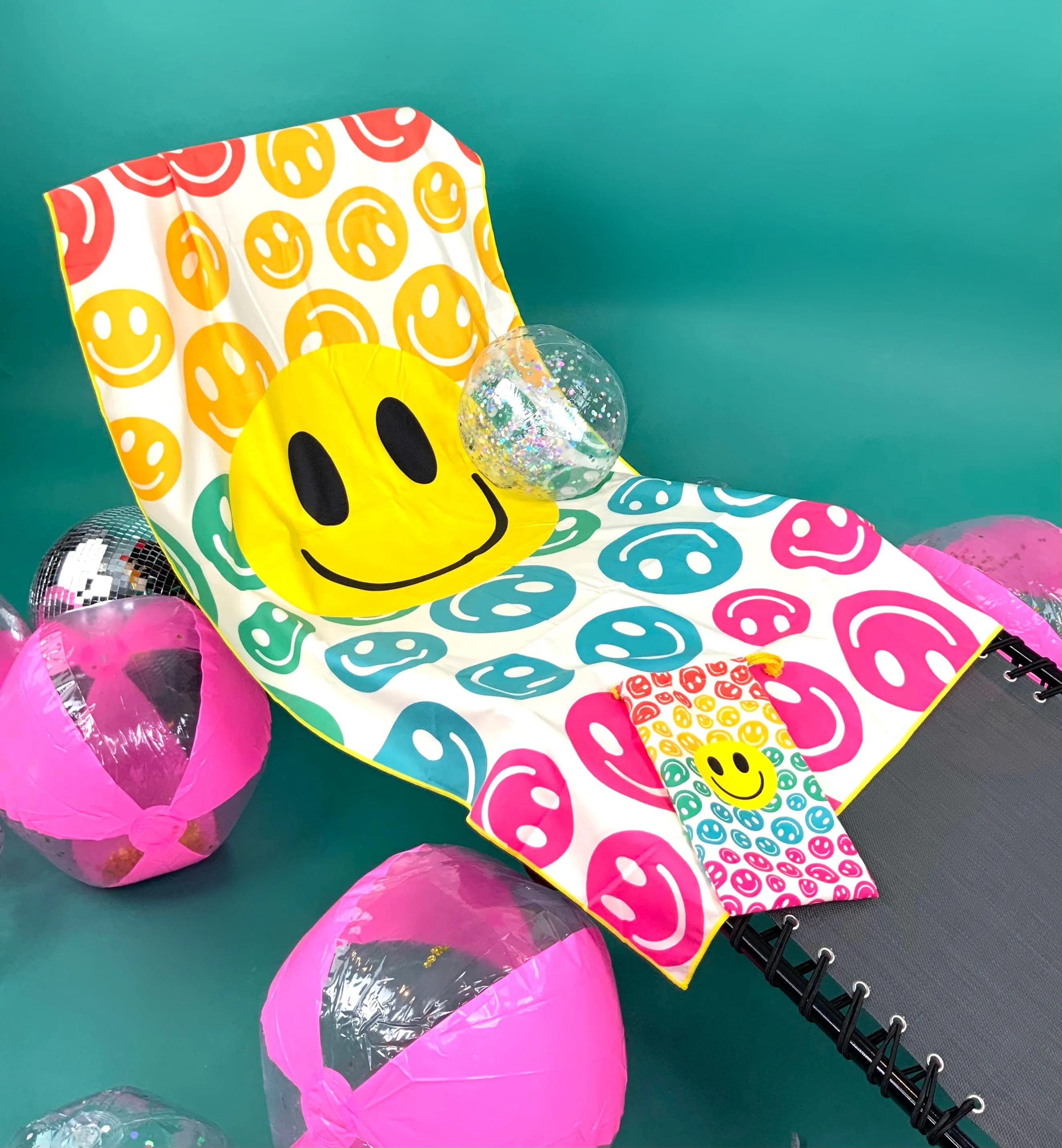 Quick Dry Beach Towels (Multiple Colors!)