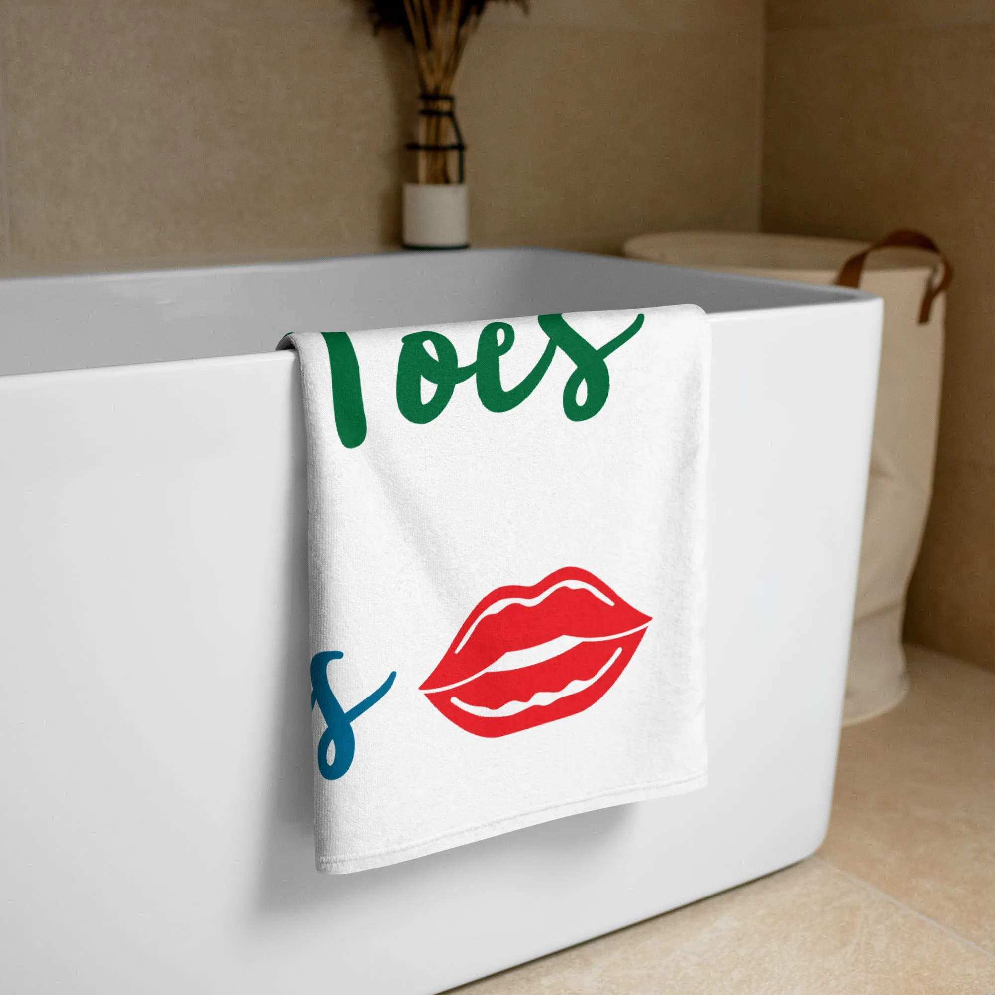 SANDY TOES SALTY KISSES BEACH Towel
