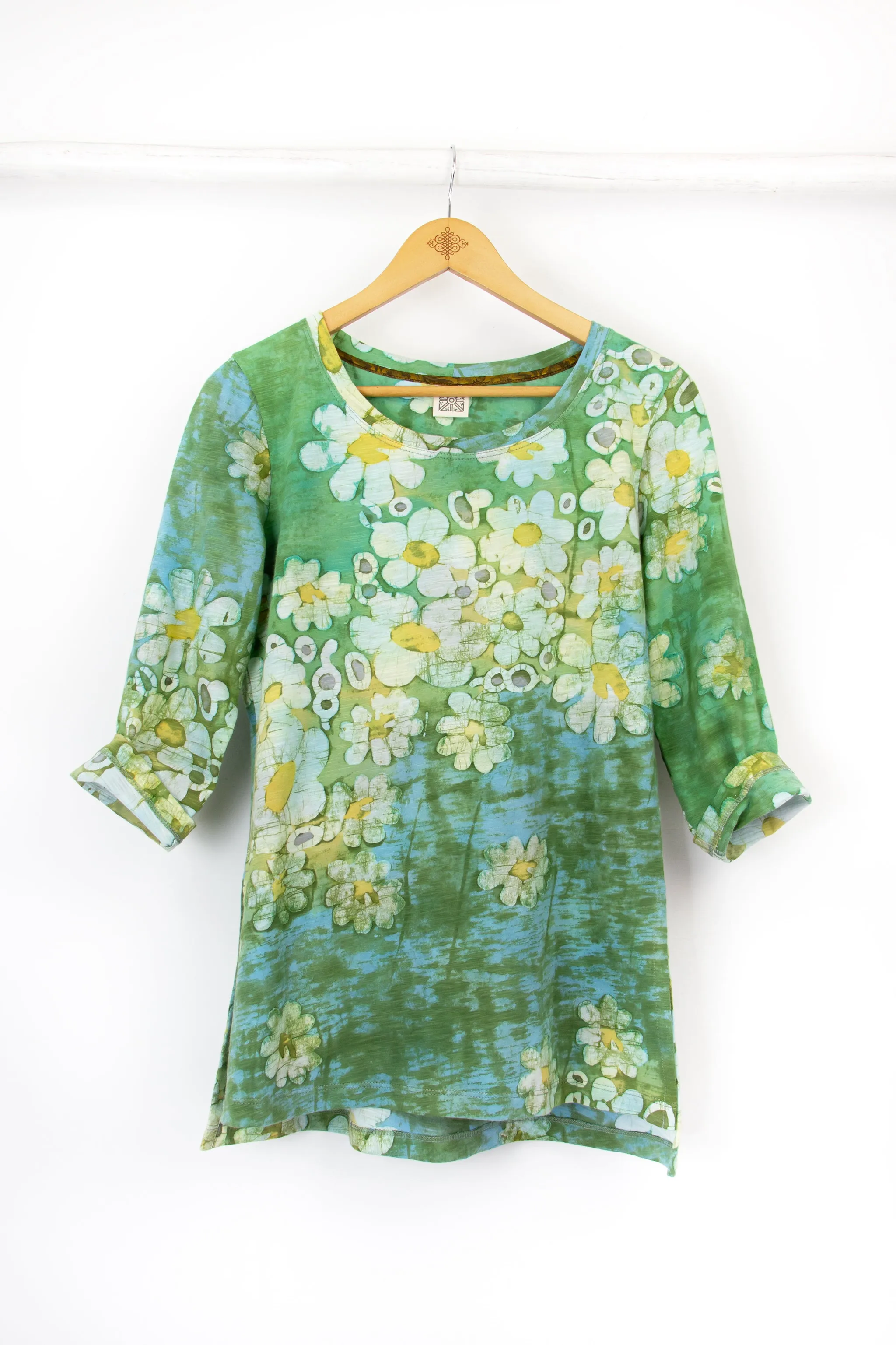 Sara Tee 3/4 - J5056 - AFloat Garden