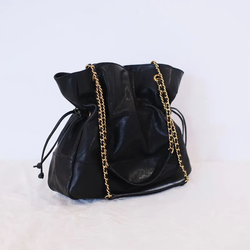 Stylish Vegetable-Tanned Leather Drawstring Shoulder Bag