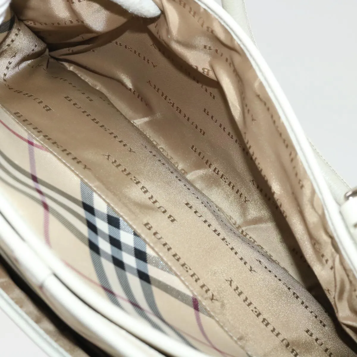 Trendy Inspired Burberry Nova Check Shoulder Bag Nylon Leather Beige Auth Am4592