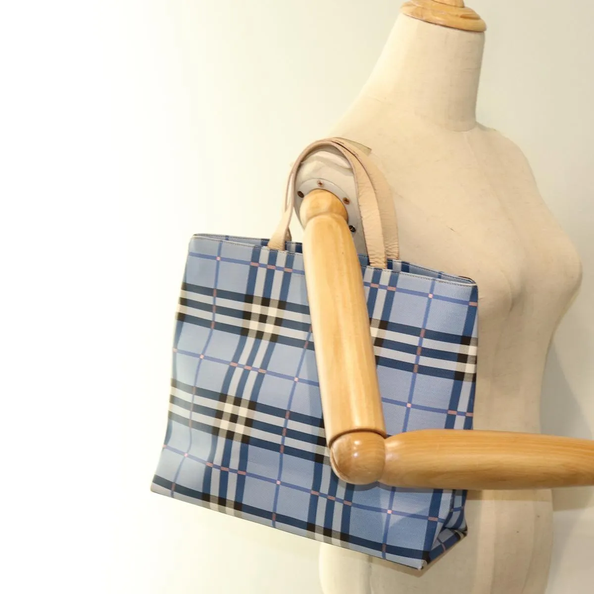 Trendy Inspired Burberry Nova Check Tote Bag Nylon Blue Auth 73344