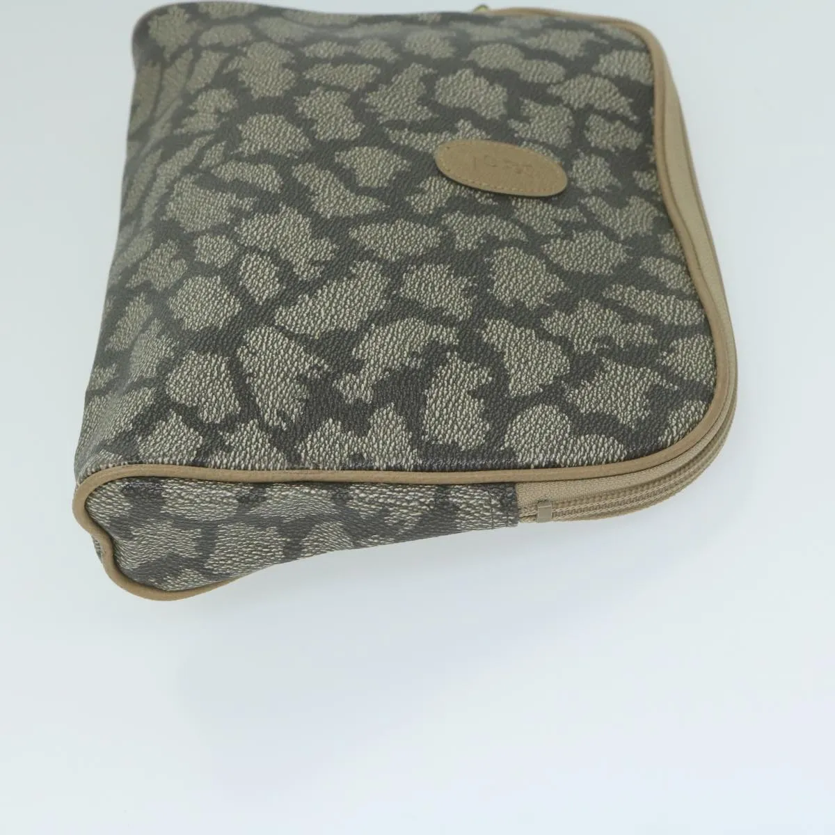 Trendy Inspired BurberryssTrendy Inspired  Saint Laurent Clutch Bag Pvc Leather 3set Black Beige Auth 63887