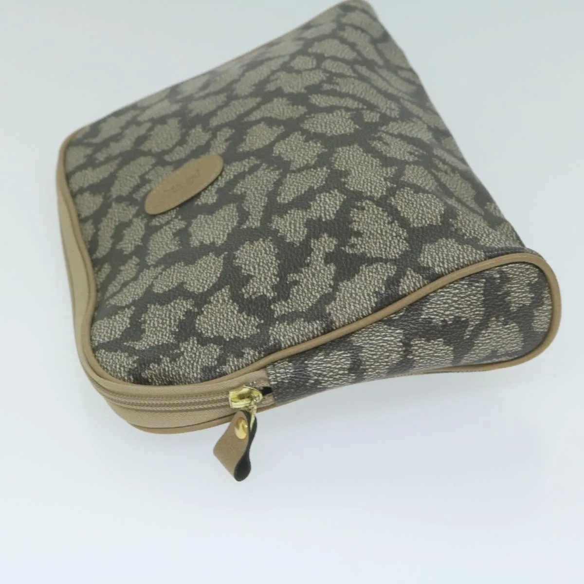 Trendy Inspired BurberryssTrendy Inspired  Saint Laurent Clutch Bag Pvc Leather 3set Black Beige Auth 63887