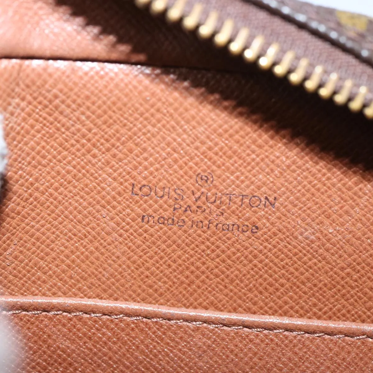 Trendy Inspired Louis Vuitton Compiegne Clutch Bag