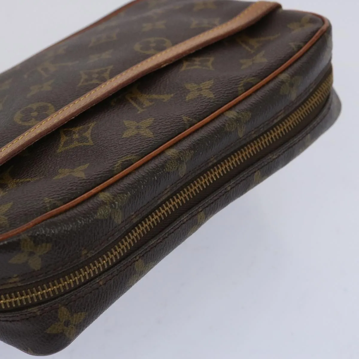 Trendy Inspired Louis Vuitton Compiegne Clutch Bag