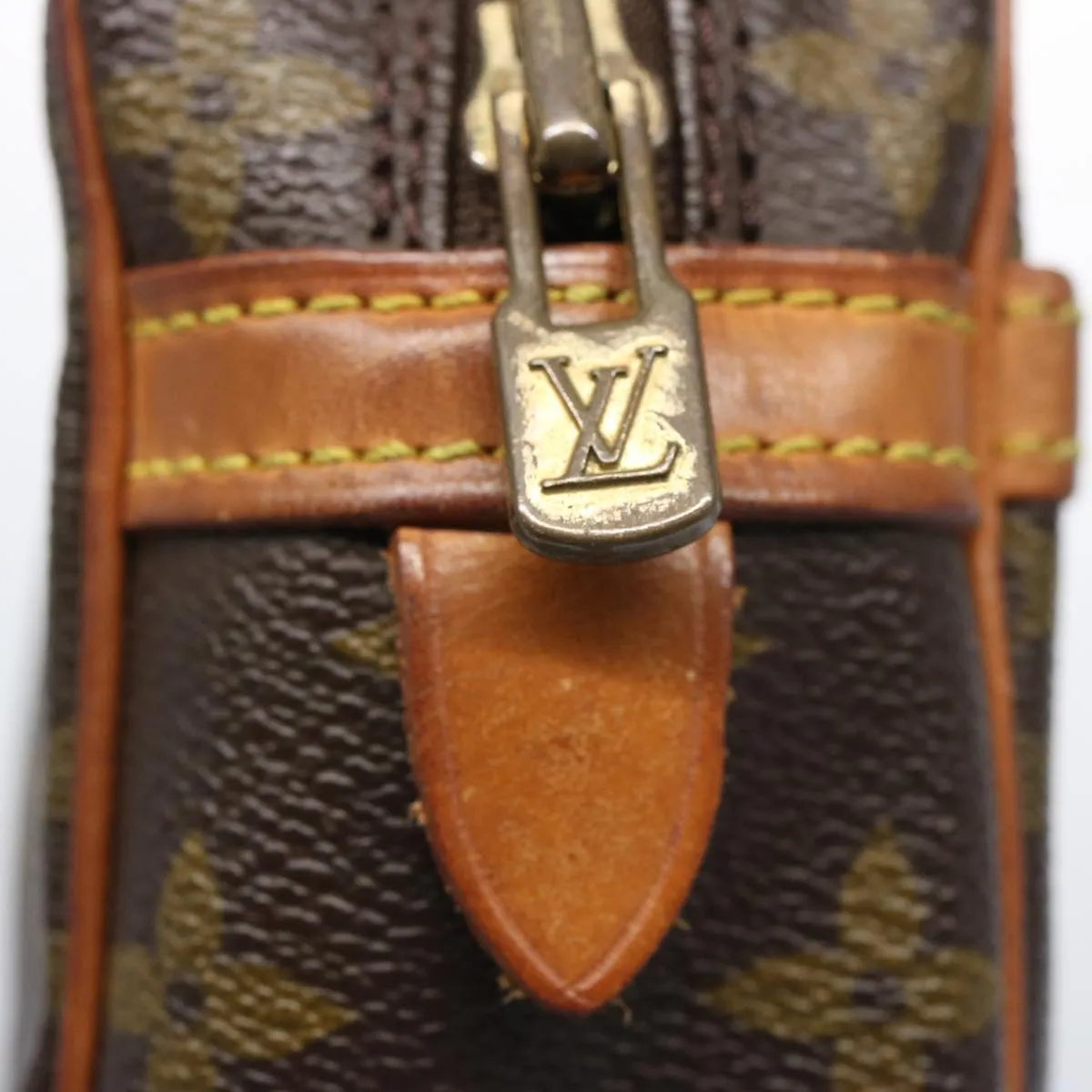 Trendy Inspired Louis Vuitton Compiegne Clutch Bag