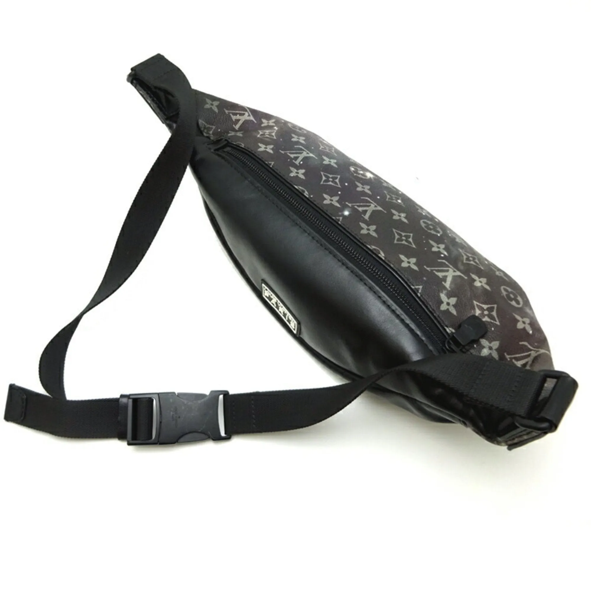 Trendy Inspired Louis Vuitton Discovery Clutch Bag