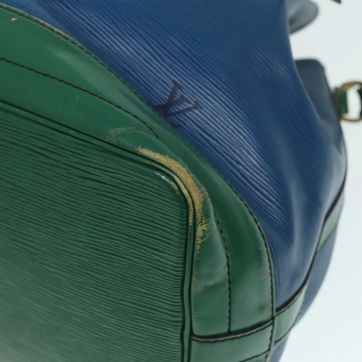 Trendy Inspired Louis Vuitton Epi Noe Shoulder Bag Bicolor Green Blue M44044 Lv Auth 87792