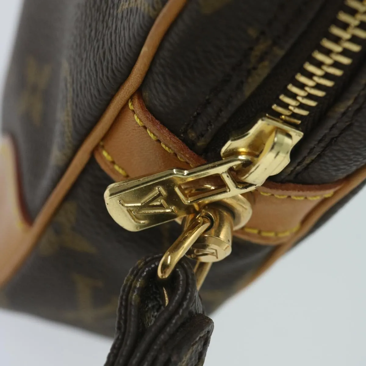 Trendy Inspired Louis Vuitton Marly Clutch Bag