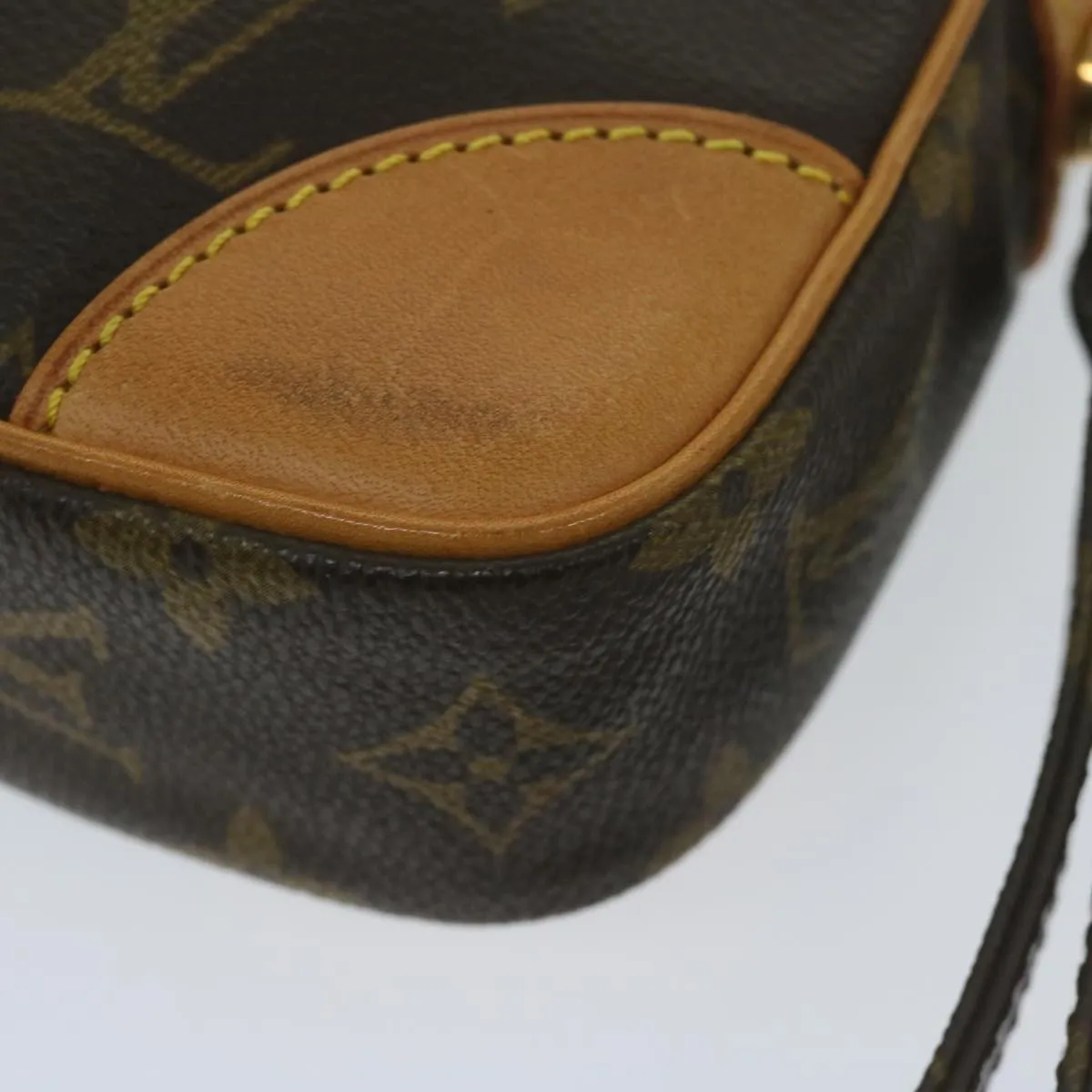 Trendy Inspired Louis Vuitton Marly Clutch Bag