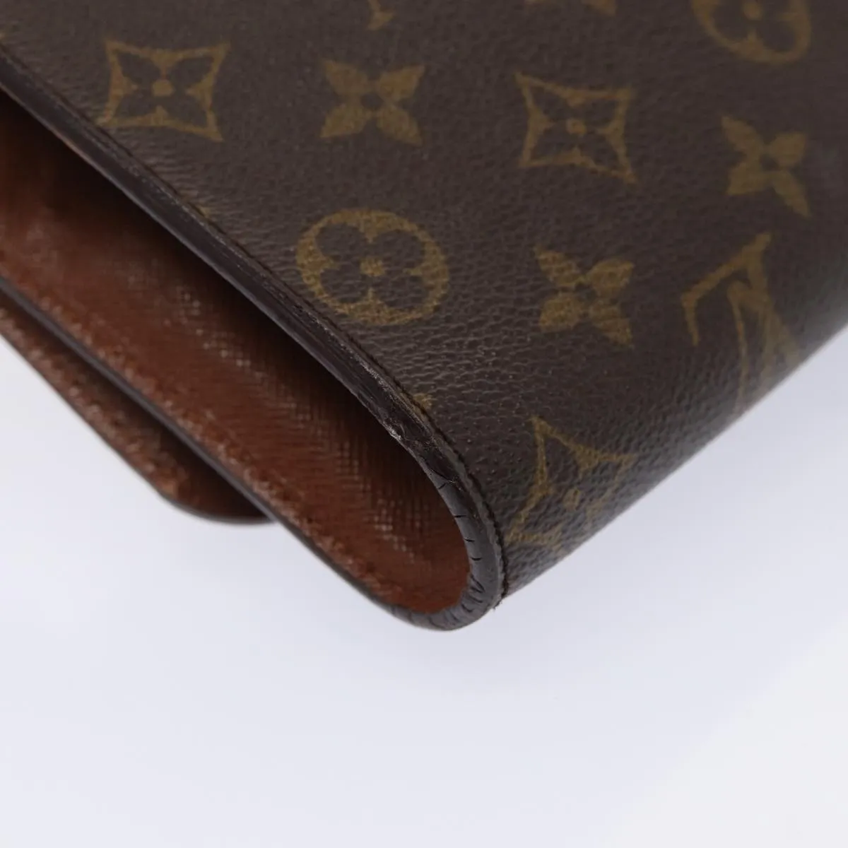 Trendy Inspired Louis Vuitton Monogram Bordeaux 27 Shoulder Bag M51797 Lv Auth Ar12503