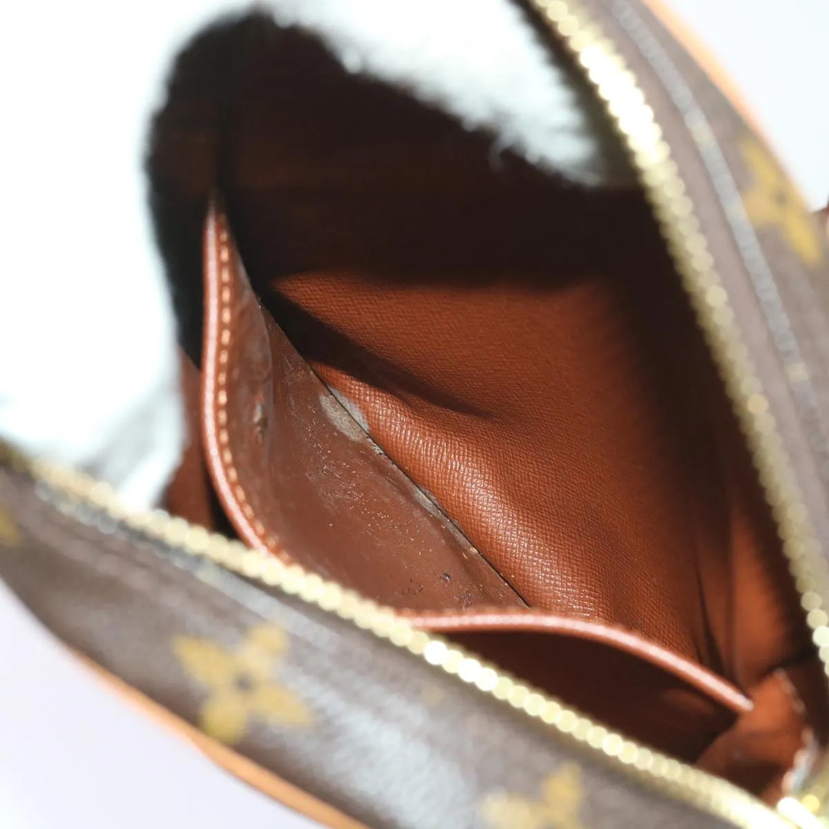 Trendy Inspired Louis Vuitton Monogram Danube Shoulder Bag M45266 Lv Auth Am5186