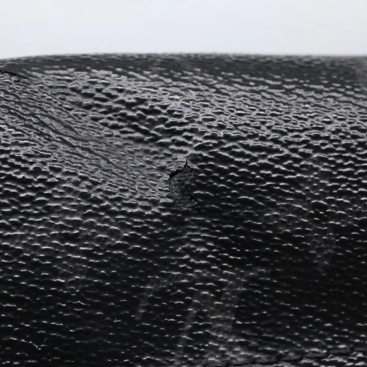 Trendy Inspired Louis Vuitton Monogram Eclipse District Pm Shoulder Bag M45272 Lv Auth Bs17527