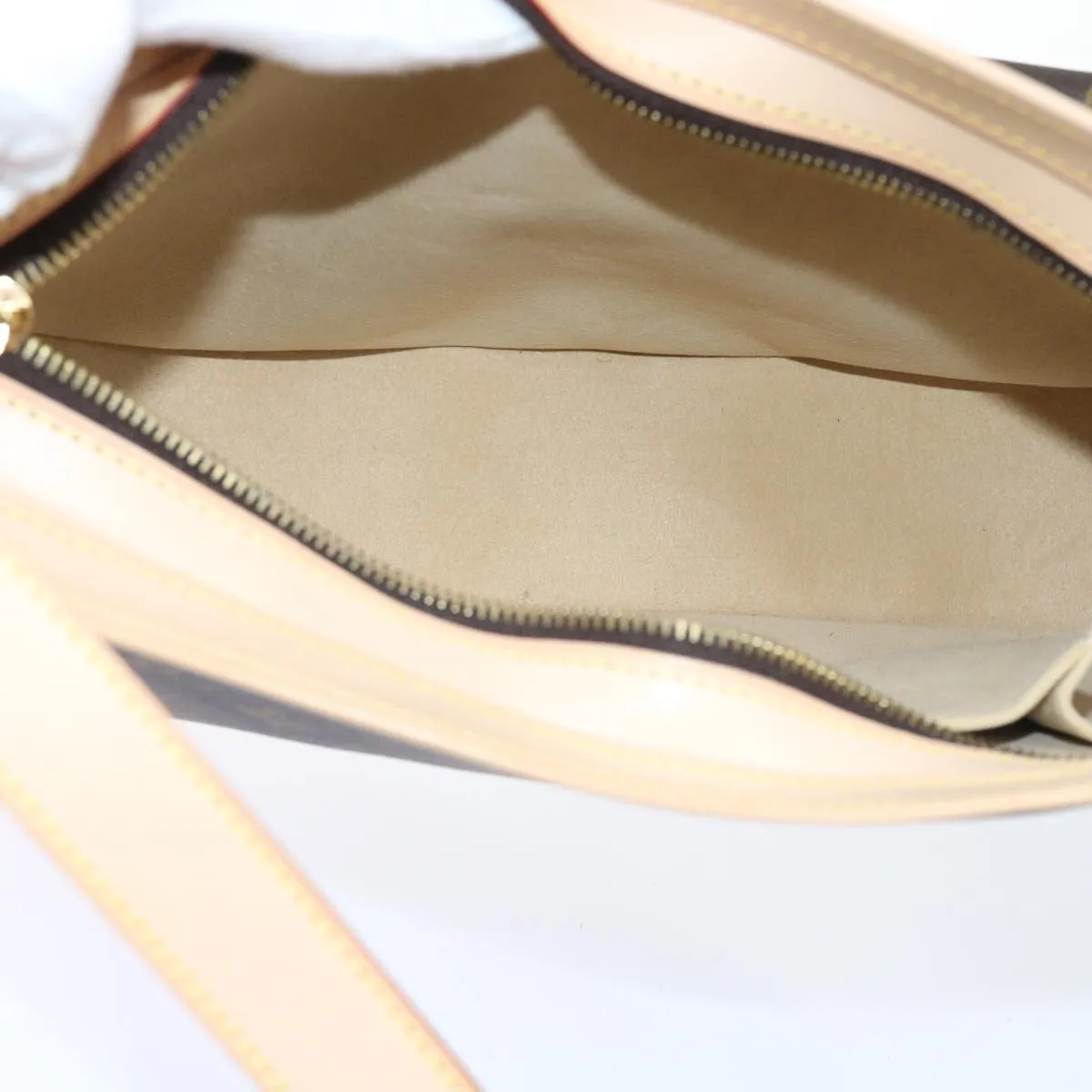 Trendy Inspired Louis Vuitton Monogram Hudson Gm Shoulder Bag M40045 Lv Auth Am5045a