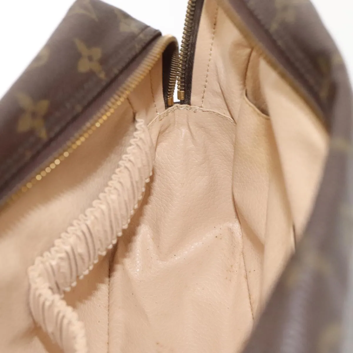 Trendy Inspired Louis Vuitton Monogram Trousse Toilette 28 Clutch Bag M47522 Lv Auth Ki4842