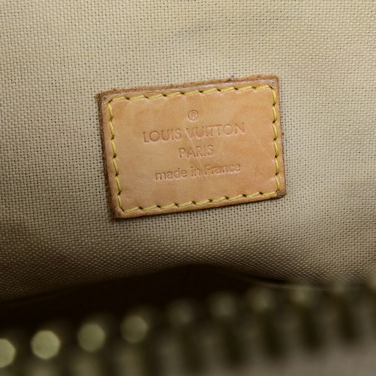 Trendy Inspired Louis Vuitton Siracusa Mm Shoulder Bag