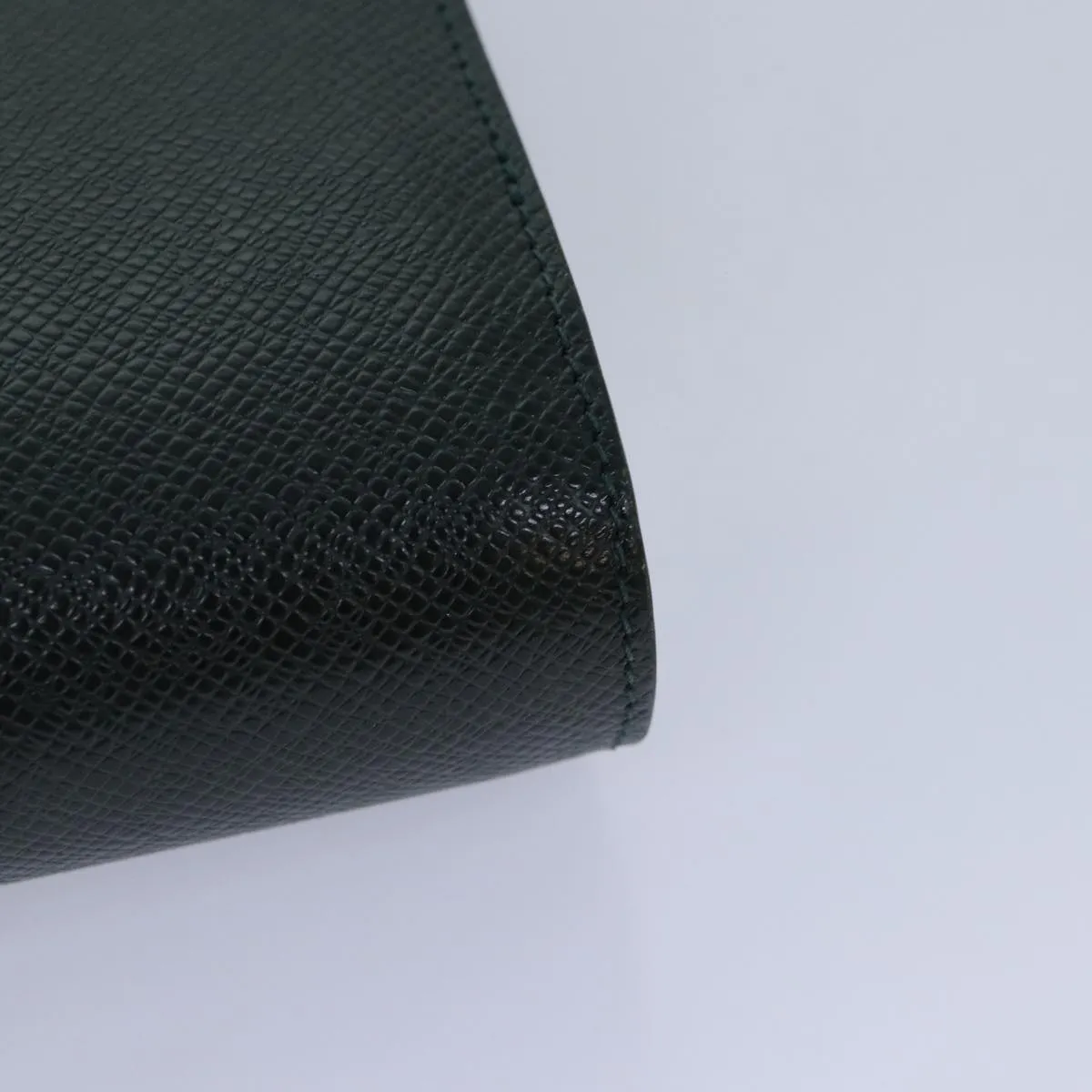 Trendy Inspired Louis Vuitton Taiga Baikal Clutch Bag Epicea M30184 Lv Auth Th5231