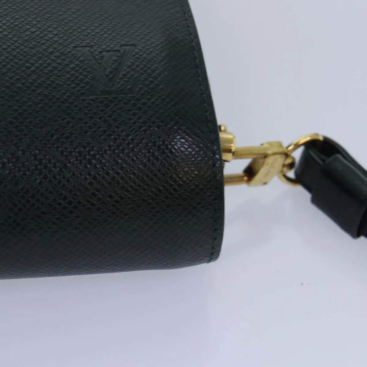 Trendy Inspired Louis Vuitton Taiga Baikal Clutch Bag Epicea M30184 Lv Auth Th5231