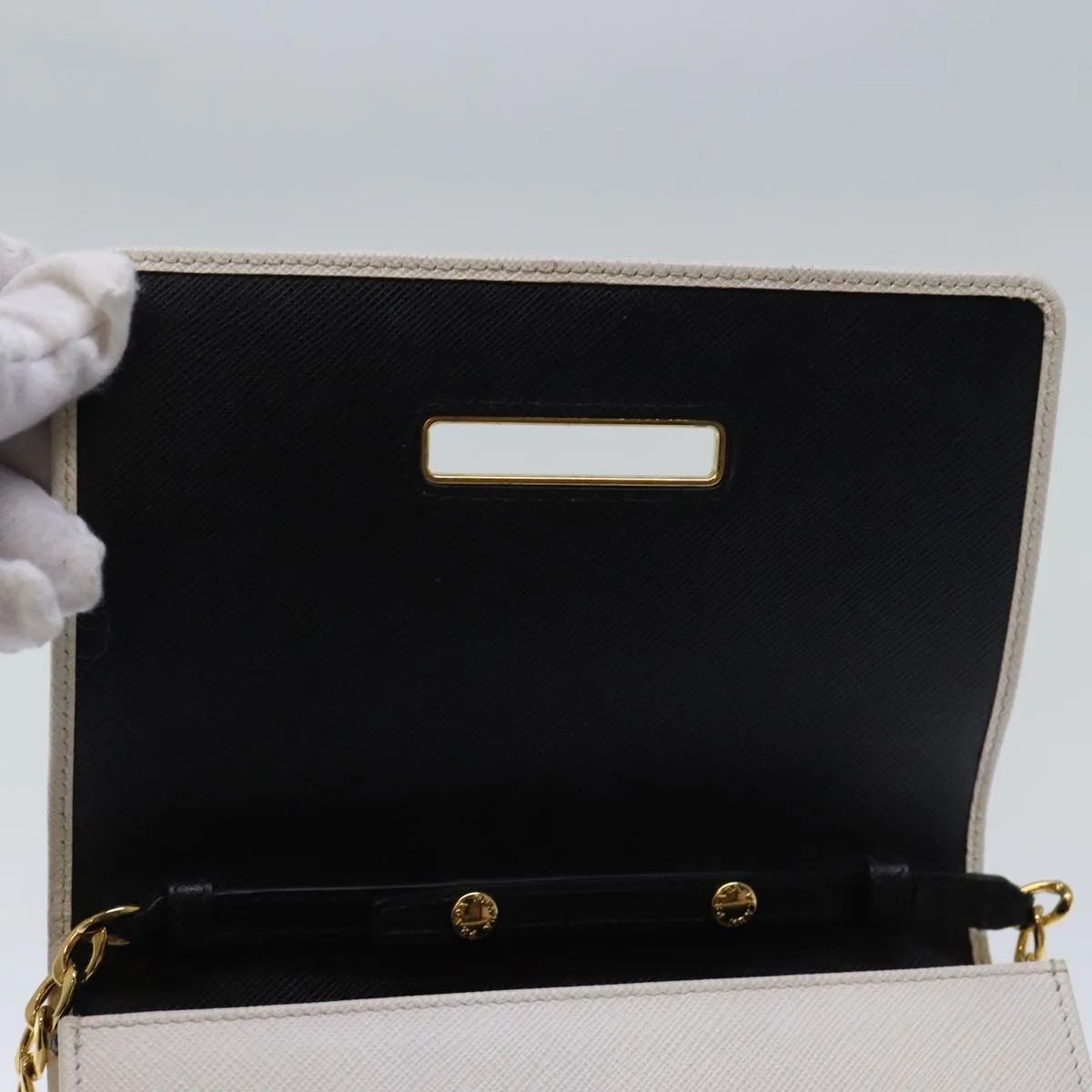 Trendy Inspired Prada Chain Shoulder Bag Safiano Leather White Auth 71652a
