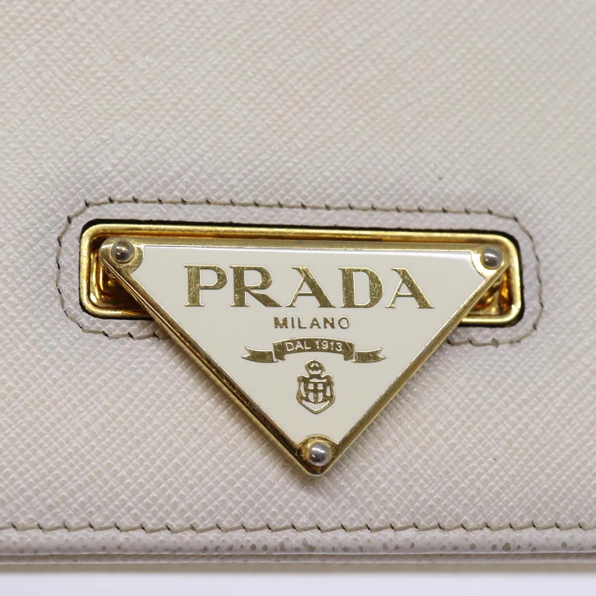 Trendy Inspired Prada Chain Shoulder Bag Safiano Leather White Auth 71652a