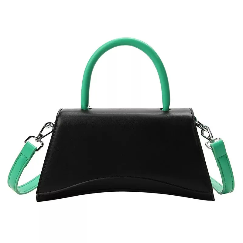 TRENDY MESSENGER BAG