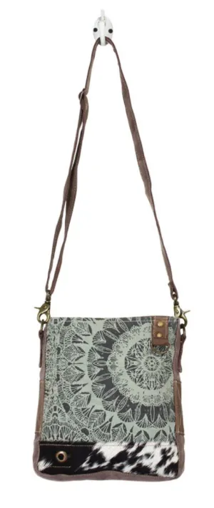 VERDANT SHOULDER BAG