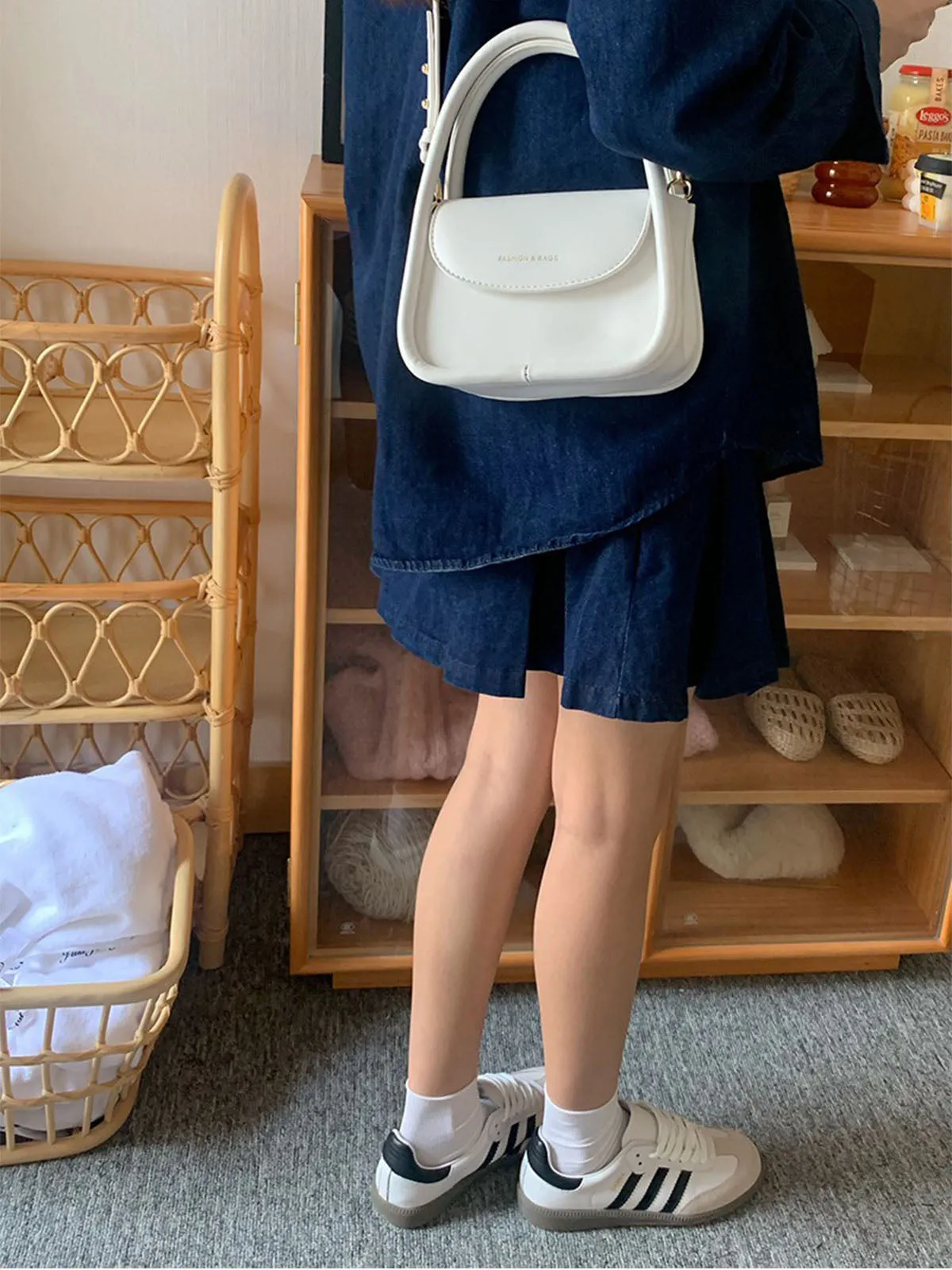 Versatile Handheld Crossbody Bag
