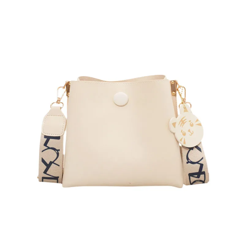 Wholesale Versatile Messenger Bag Bucket Bag OLY-SD-KK004
